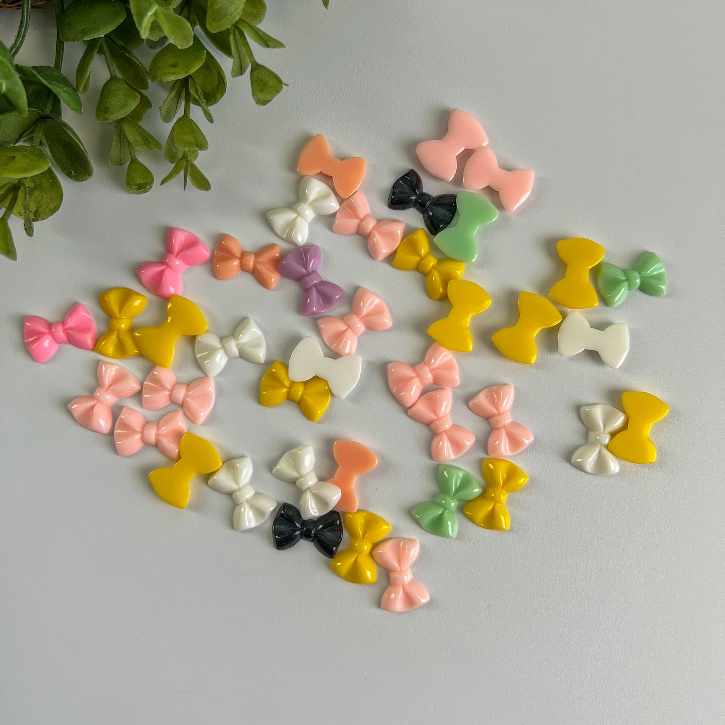 Dainty Bows Flat Back Charms Mixed 10 pcs