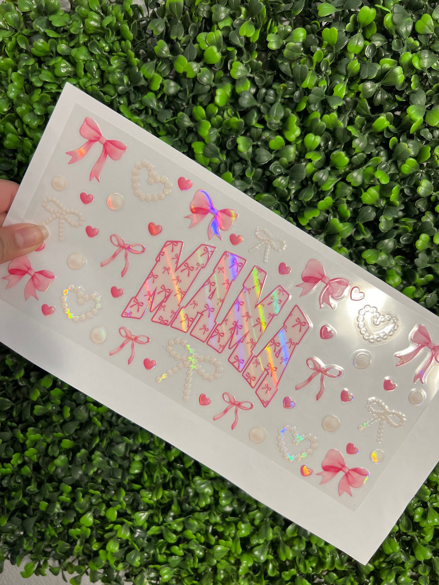 #239 Mama Pearls & Bows Holographic UVDTF WRAPS