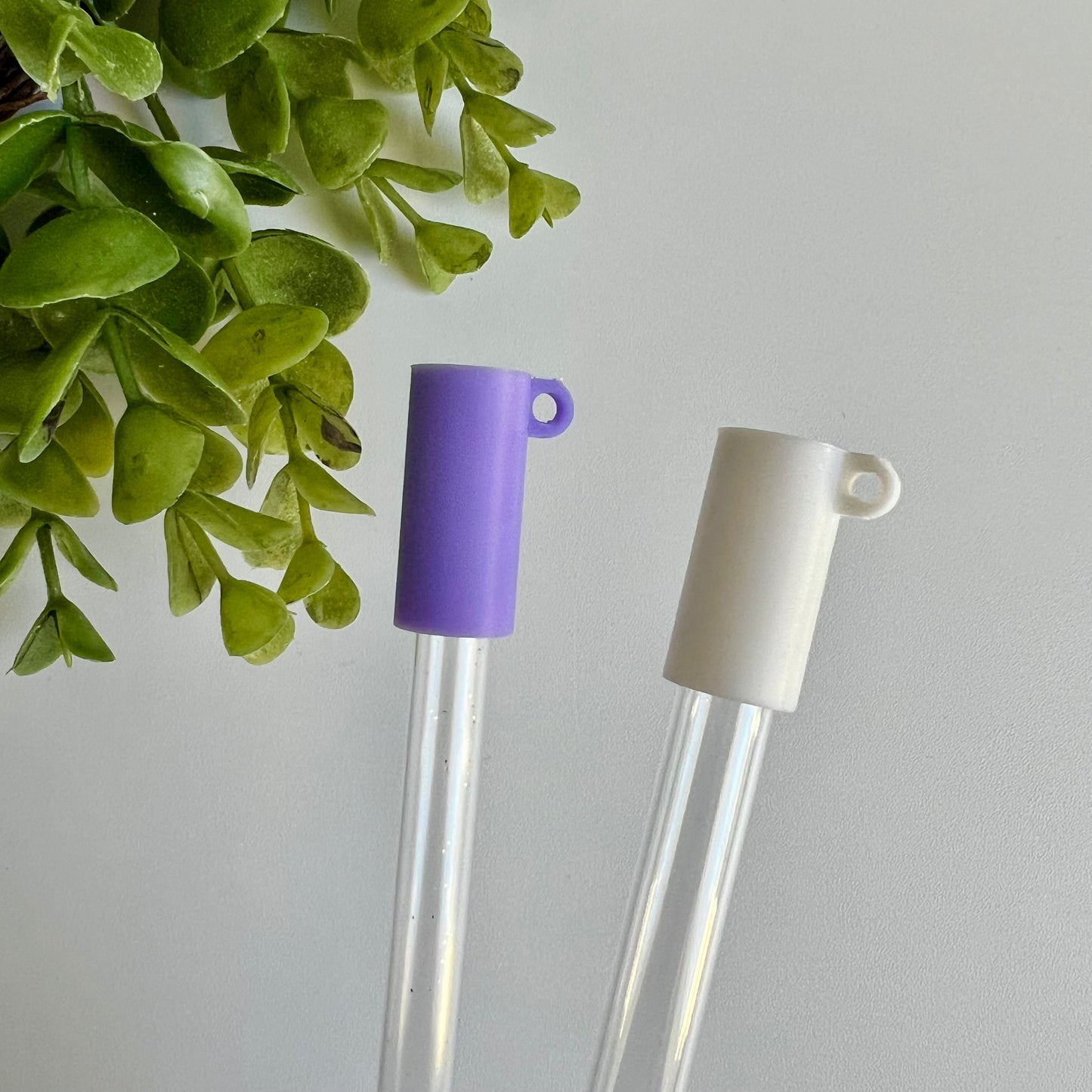 Straw Topper with Attachment for Charm