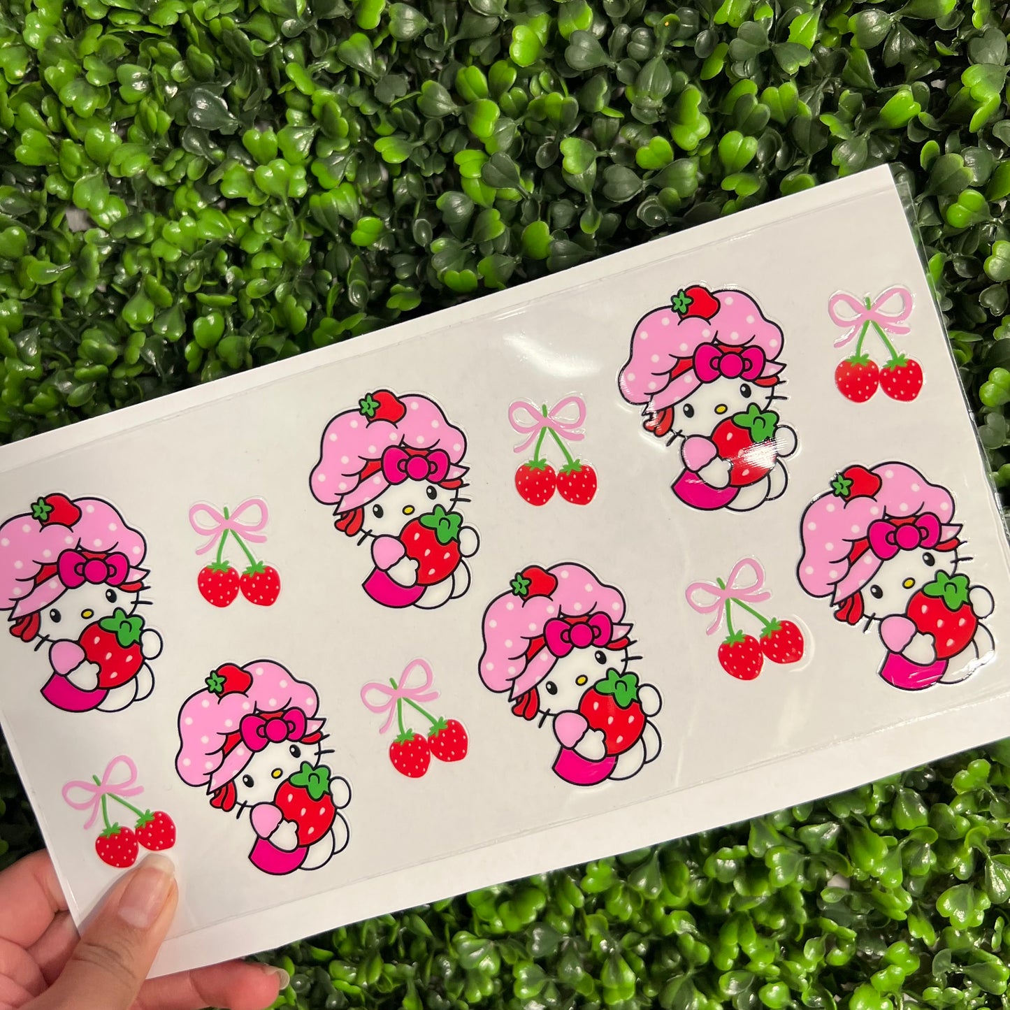 #330 Strawberry Cat Single Sided UVDTF WRAPS