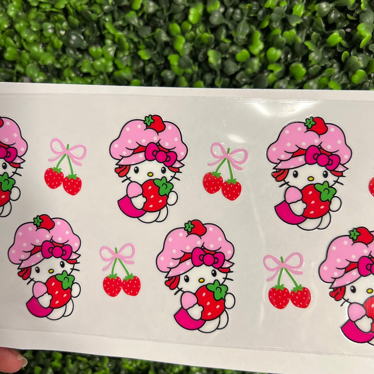 #330 Strawberry Cat Single Sided UVDTF WRAPS