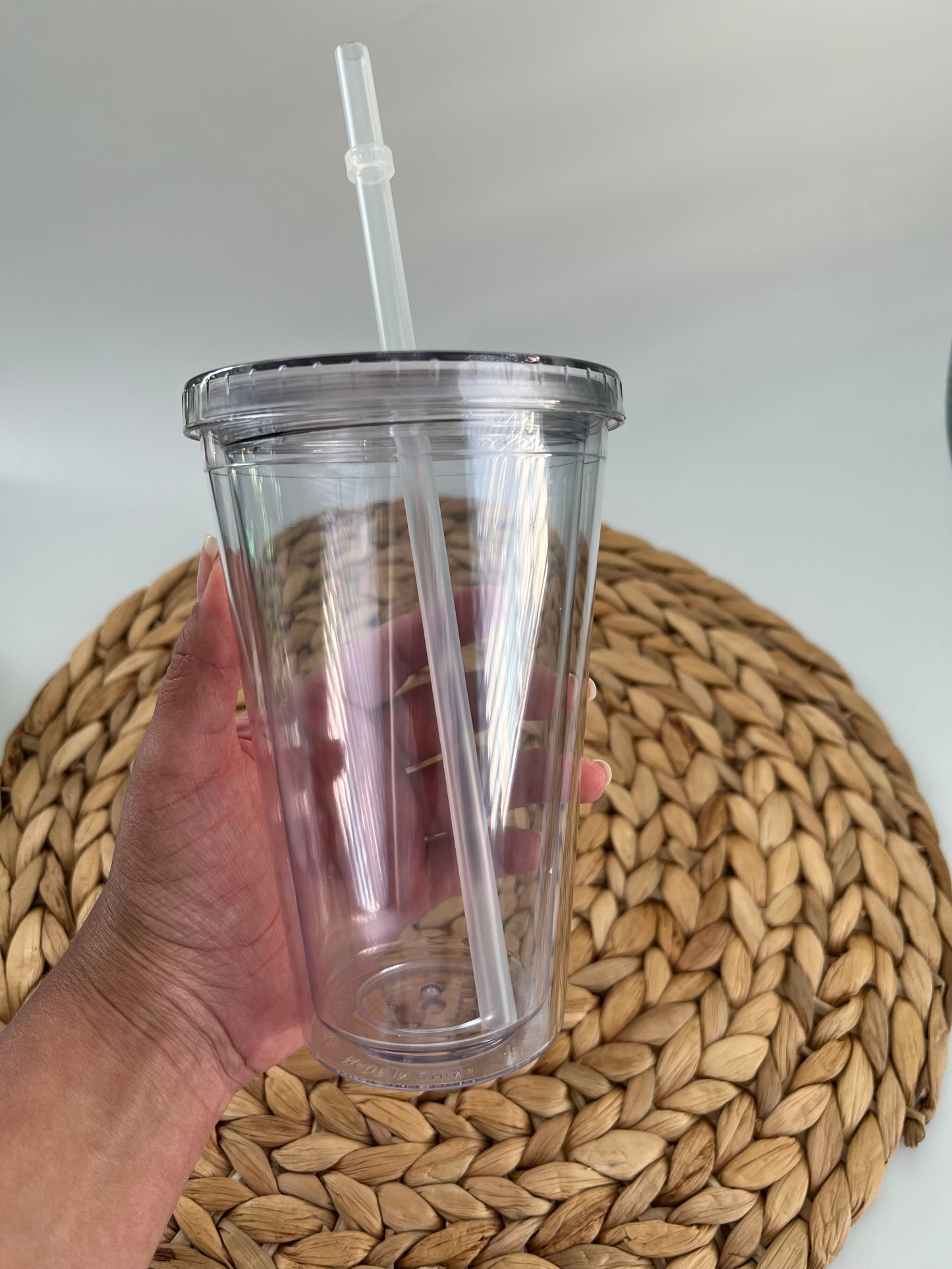 ACRYLIC TUMBLER WITH LID AND STRAW