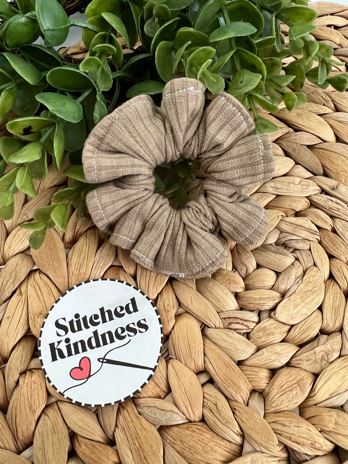 Mocha Scrunchies