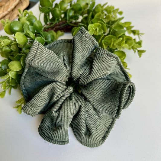 Silky Green Ribbed Scrunchies