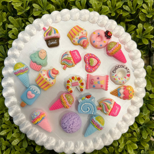 Desserts Flat Back Charms Mixed 8 pcs