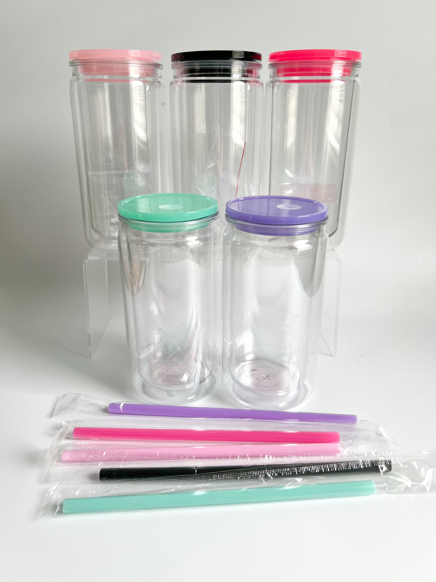 12 Ounce Pre Drilled Clear Acrylic Cup with Colored Lids & Straws