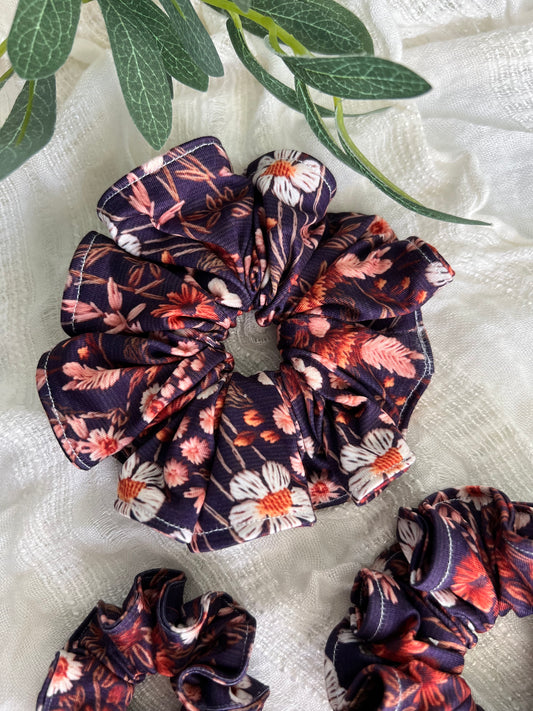 Faux Embroidery Daist Floral Scrunchies
