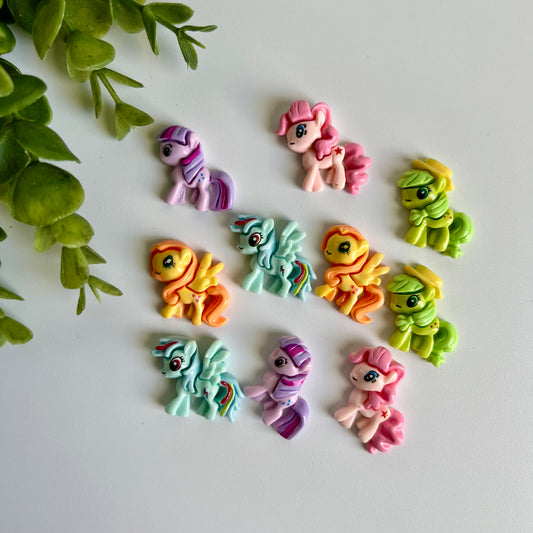 Pony Flat Back Charms Mixed