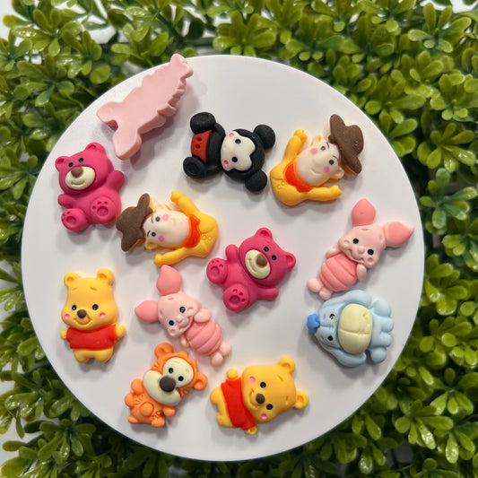 DS Friends Flat Back Charms Mixed 6 pcs
