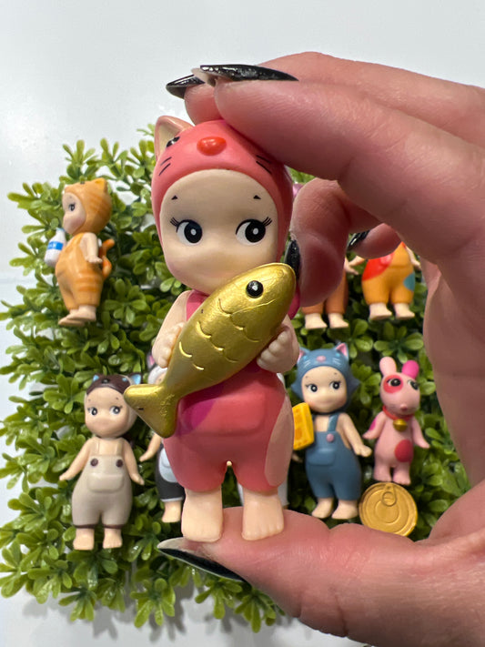 Cat Angel 3d Figure SOLD INDIVIDUALLY