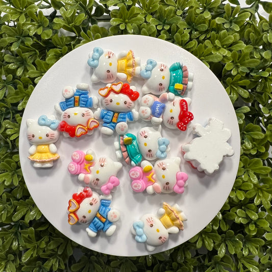 Cat in Customes Flat Back Charms Mixed 6 pcs