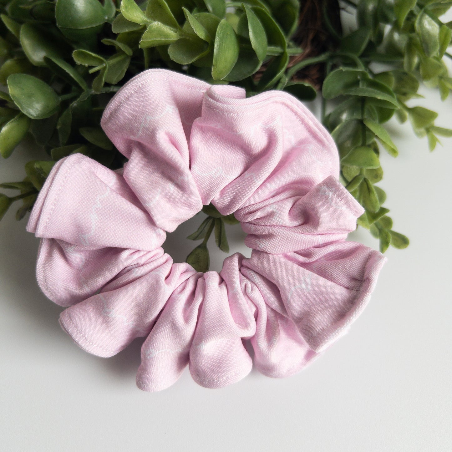 Pink Dainty Mama Scrunchies