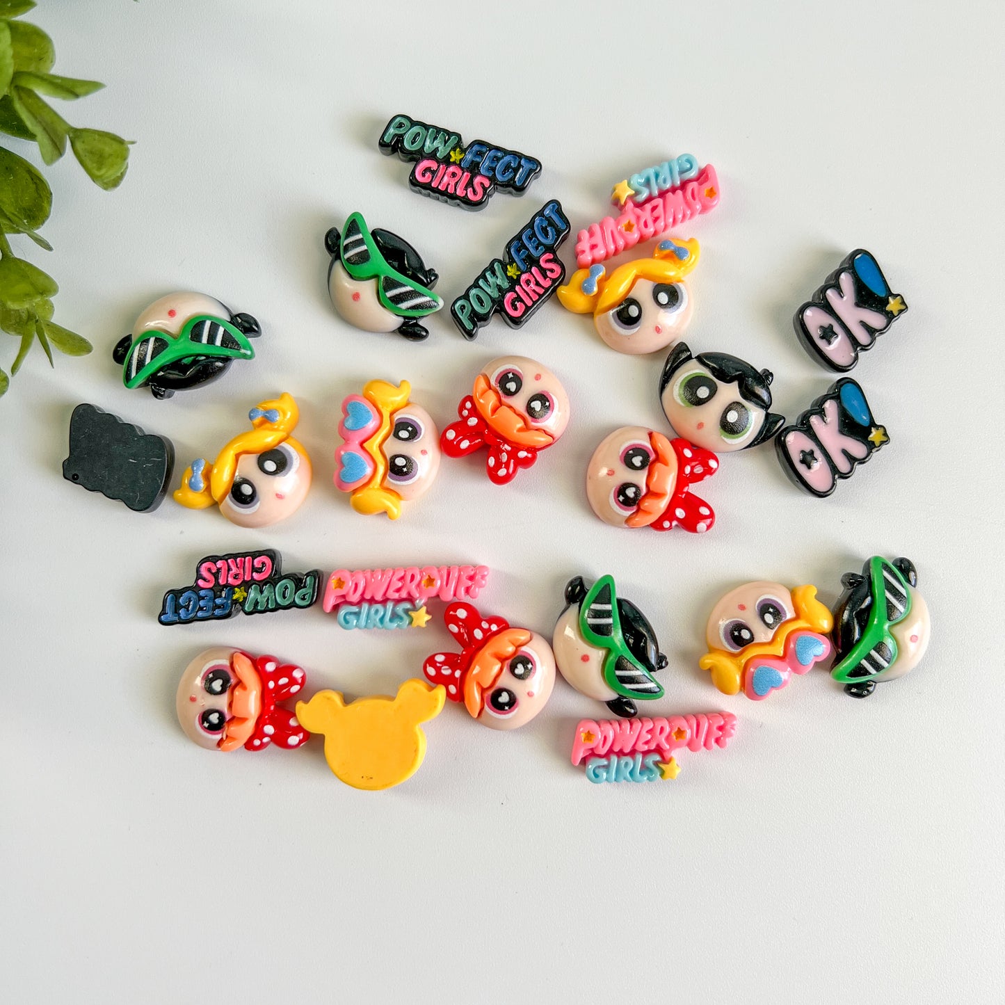 Power Sisters Flat Back Charms Mixed 8 pcs
