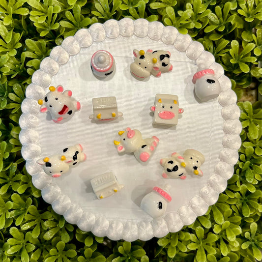 Cows and Milk 3d Charms Mixed 6 pcs