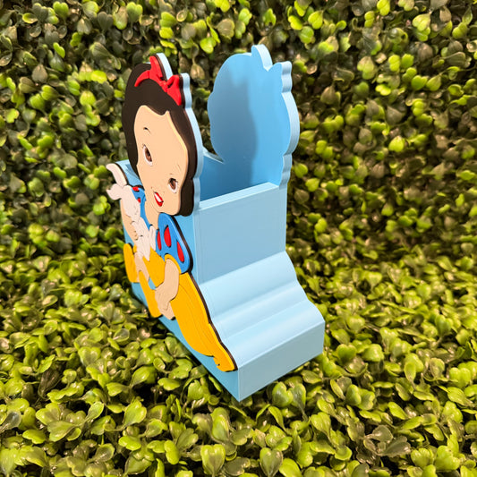 Baby Snow Pencil Holder