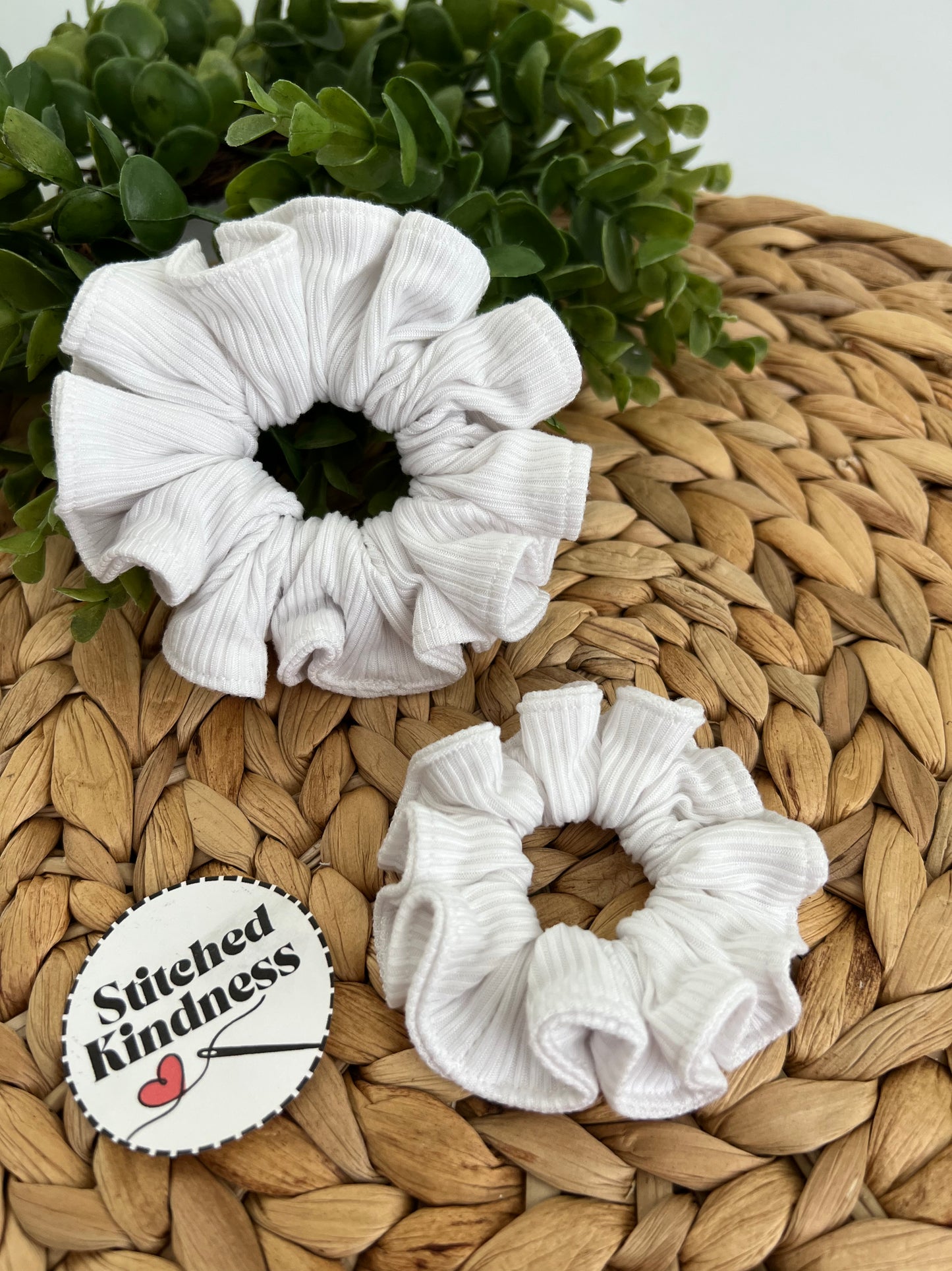White Ribbed Scrunchies
