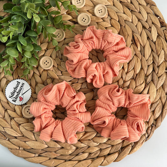 Coral Ribbed Scrunchies